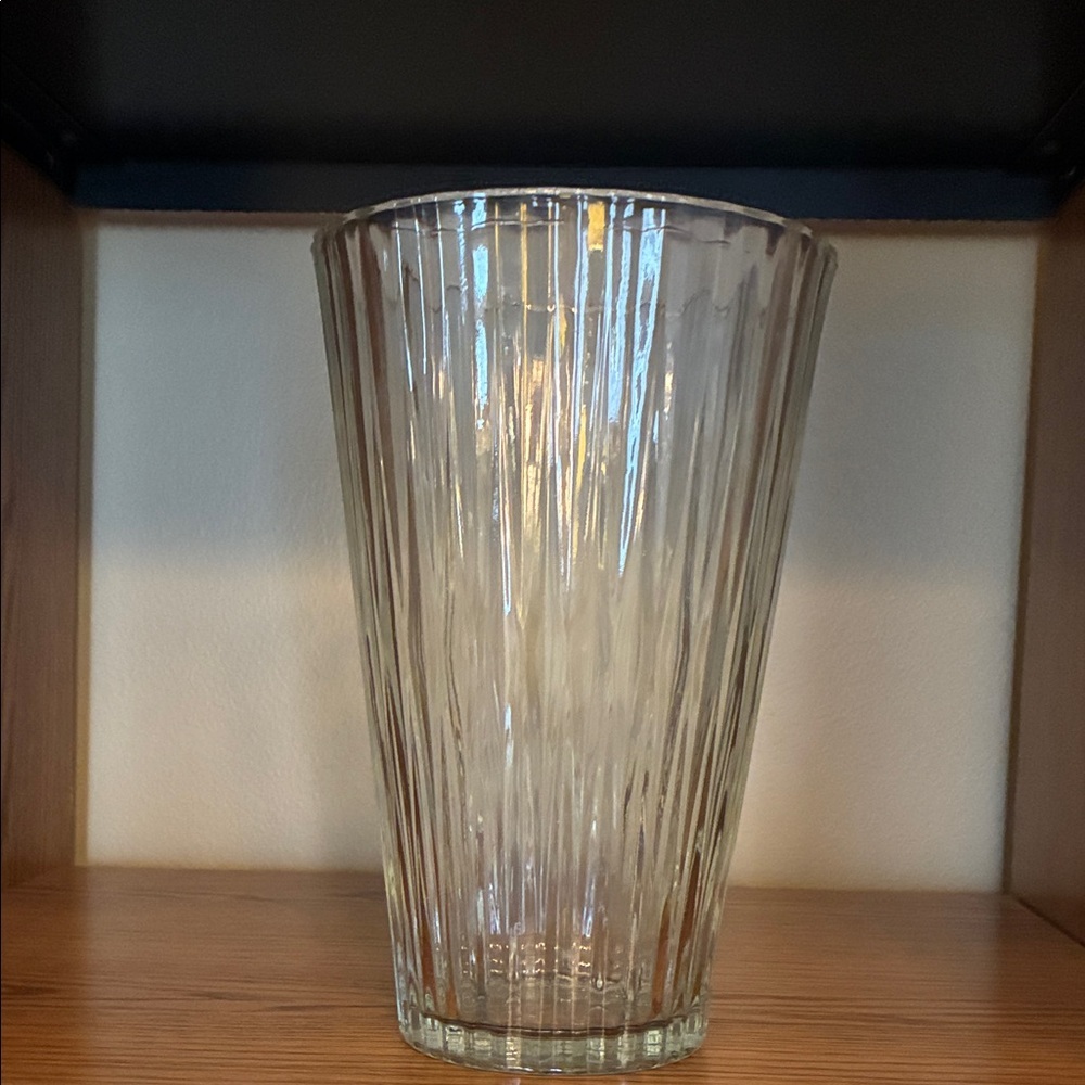 Clear Ribbed Glass Vase – Home Accents